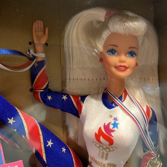 NEW IN BOX Olympic Gymnast Barbie Atlanta 1996 - Picture 6 of 10